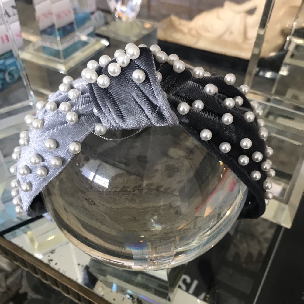 Grey pearl headband